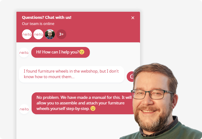 Klantenservice chatvenster met medewerker en voorbeeldgesprek op witte achtergrond